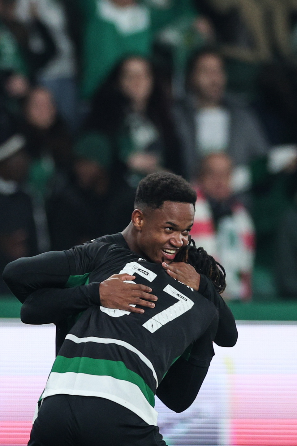 葡萄牙体育发布备战花絮，赛前止住颓势，国王杯任务艰巨，控场能力受关注